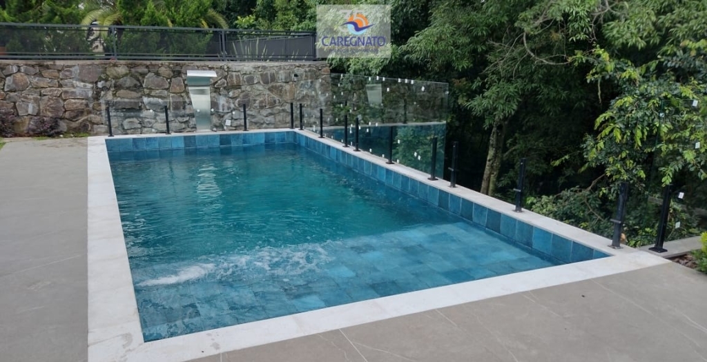 Piscina de concreto